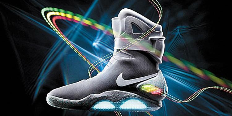 Самошнурующиеся Nike