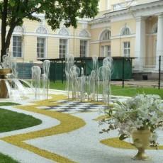 Императорские сады шелкового пути: международный фестиваль в Михайловском саду