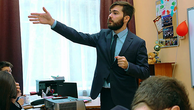 В каком направлении будет развиваться мир, во многом зависит от учителей